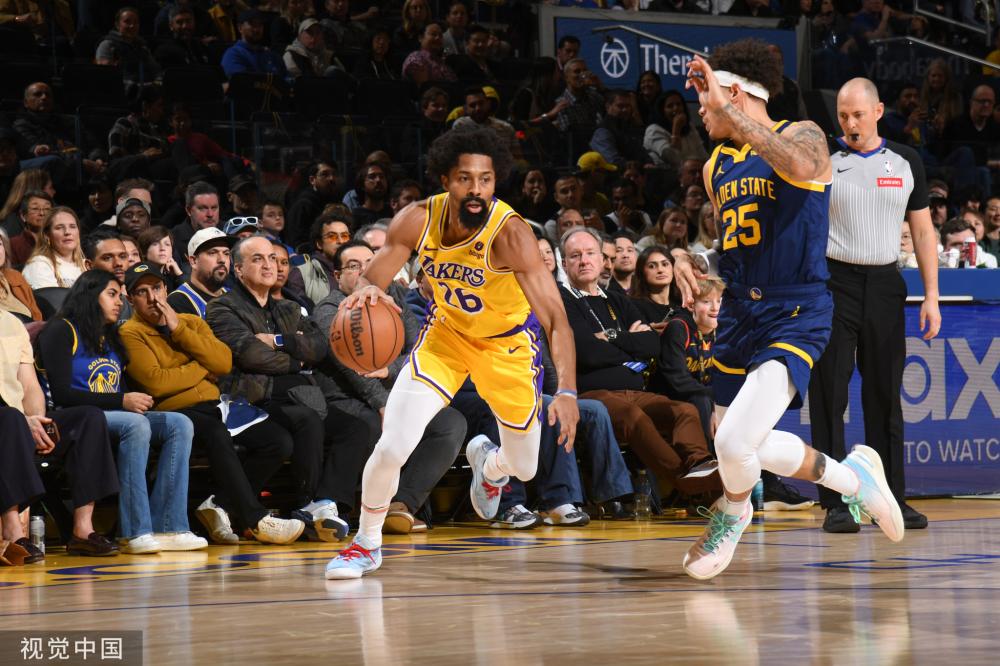 年轻球员的 年轻球员的