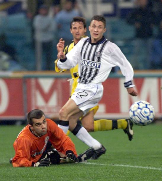 星球员姆巴 星球员姆巴